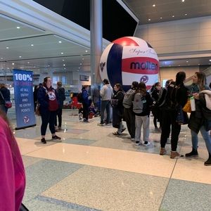 Meet your Posher, Addy